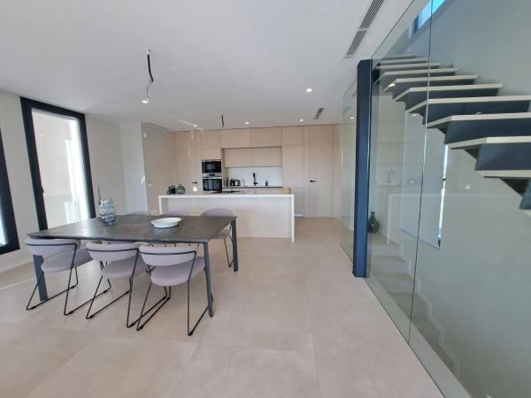 Casa o chalet independiente en venta en avenida Bancals, 2