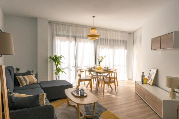 Chalet adosado en venta en calle Isla de capri, 1