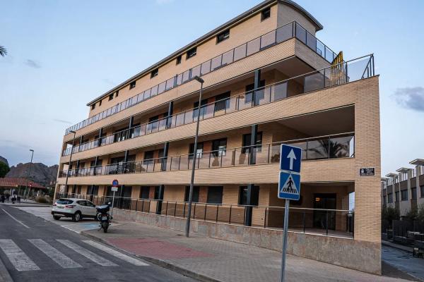 Chalet adosado en venta en calle Isla de capri, 1