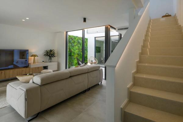 Chalet adosado en venta en avenida Andres Hernandez Ros s/n