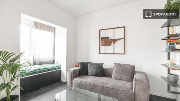 Maravilloso piso en calle Provença