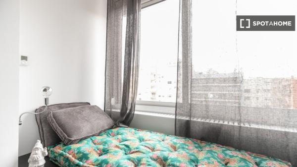 Maravilloso piso en calle Provença