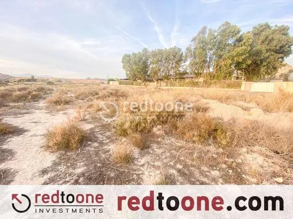 Terreno en Barrio Ciudad de Asís - Font-Calent - El Bacarot