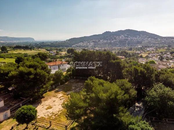 Terreno en Partida Comunes-Adsubia