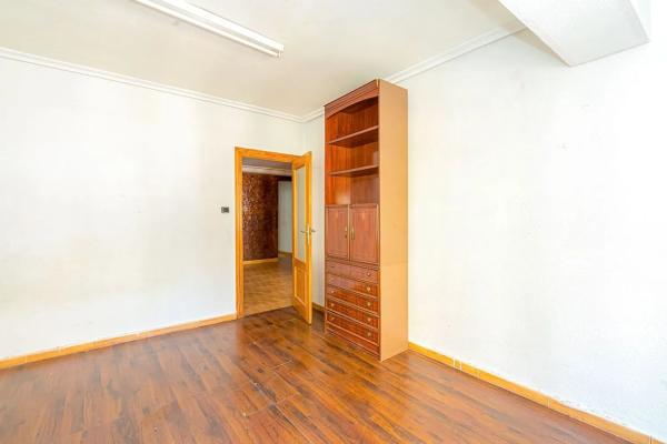 Piso en avenida Constitución