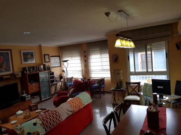 Piso en calle Nueva, 3