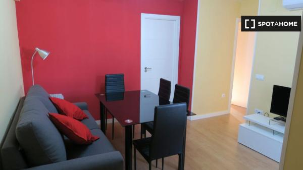 Außenraum in 4-Zimmer-Wohnung in Triana, Sevilla