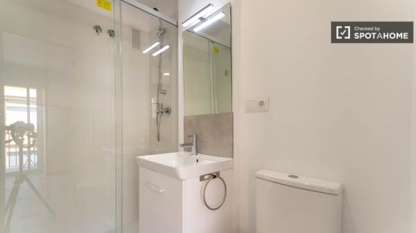 Kawalerka do wynajęcia w Burjasot!