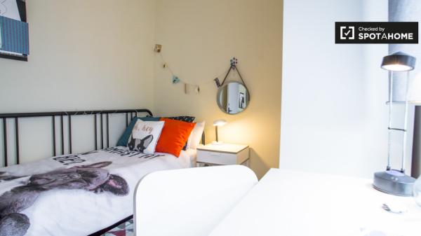 Exterior room in 3-bedroom apartment in Getxo, Bilbao