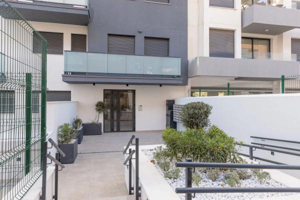 Piso en venta en calle María Barrientos, 4