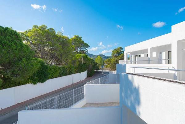 Chalet adosado en venta en Calle Torrent-6