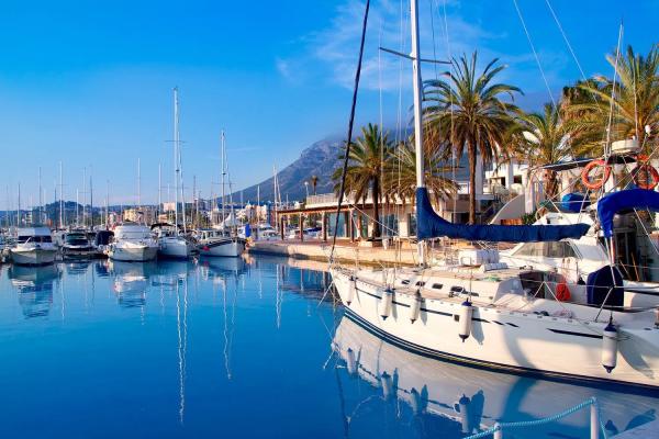 Chalet adosado en venta en calle Riu Vernissa, 31