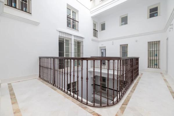 Piso en venta en plaza España, 12