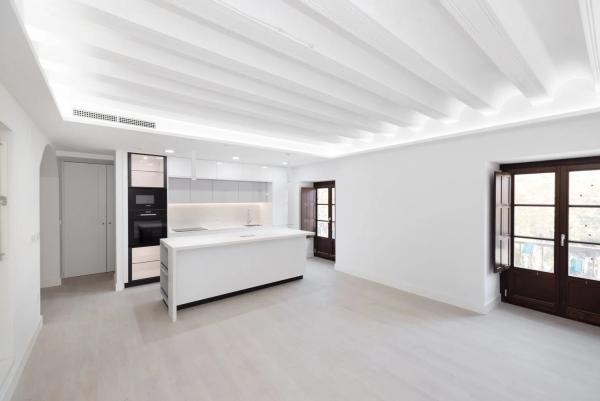 Piso en venta en plaza España, 12