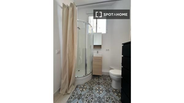 Habitaciones en alquiler en piso de 4 habitaciones en Illes Balears