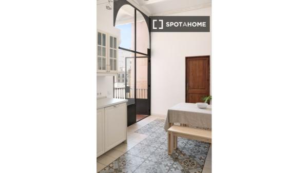 Habitaciones en alquiler en piso de 4 habitaciones en Illes Balears