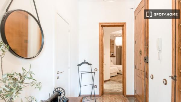 Elegante piso amueblado y equipado en Rossellò