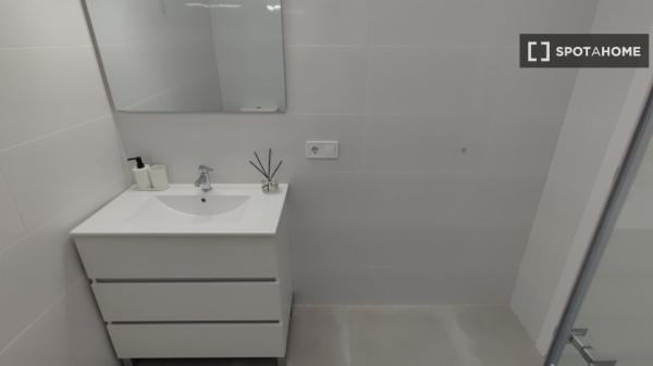 Zimmer in Wohngemeinschaft in Ontinyent