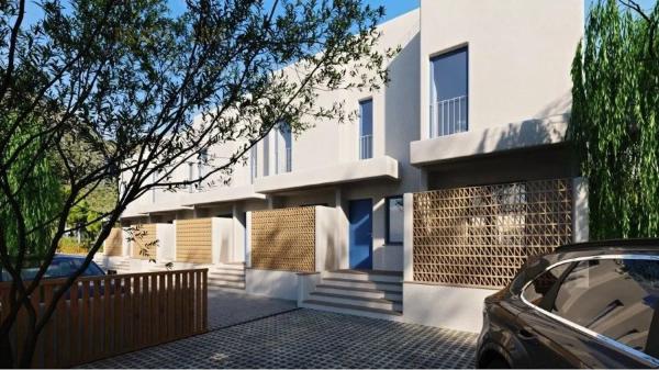 Chalet adosado en venta en calle del Portugal, 14