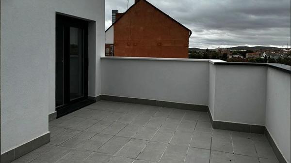 Piso en venta en Hispanoamérica - Comunidades