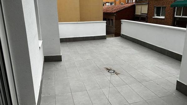 Piso en venta en Hispanoamérica - Comunidades