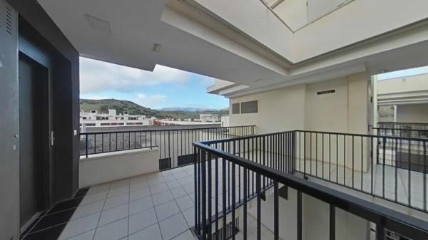 Piso en venta en calle José M Millares Sall Poeta