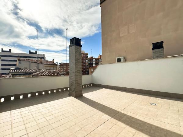Piso en venta en calle Gil Morlanes, 7