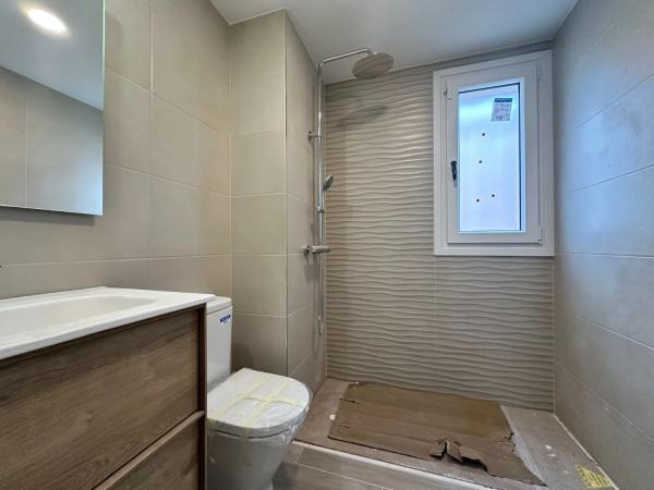 Adosado en José Blecua