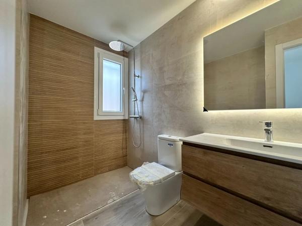 Chalet adosado en venta en calle José Manuel Blecua, 12