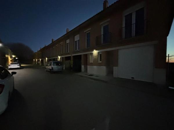 Chalet adosado en venta en camino Oro, 3