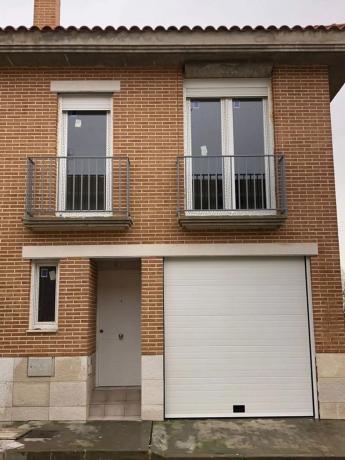 Chalet adosado en venta en camino Oro, 3