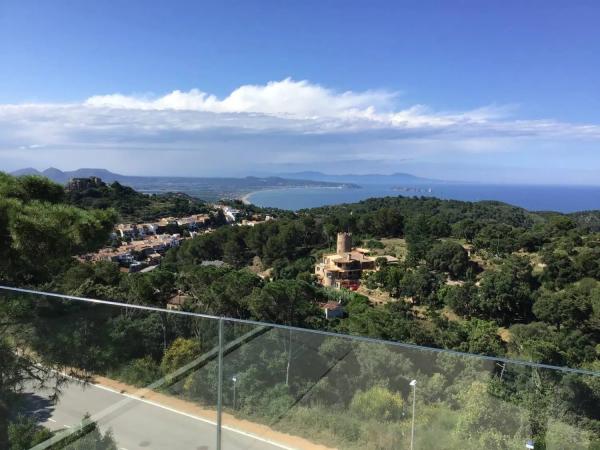 Casa o chalet independiente en venta en calle Agusti Marques I Font, 23