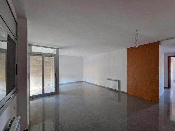 Piso en venta en calle juia, 41