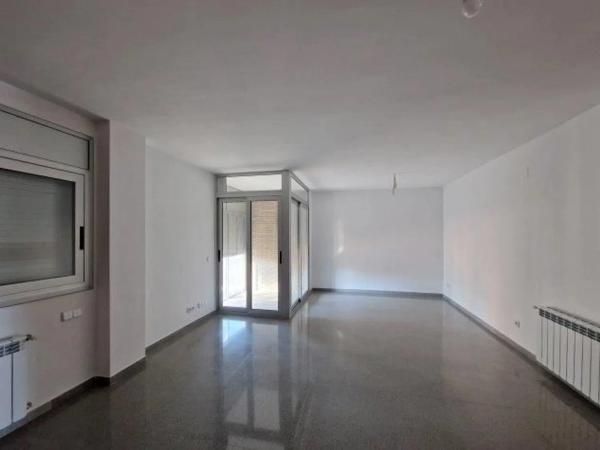 Piso en venta en calle juia, 41