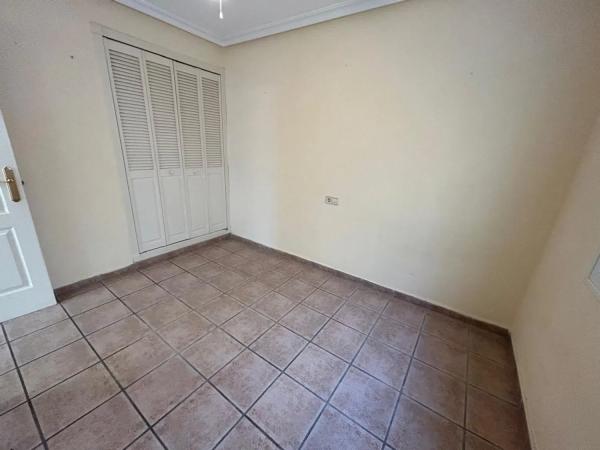 Chalet adosado en calle Emilia Pardo Bazán