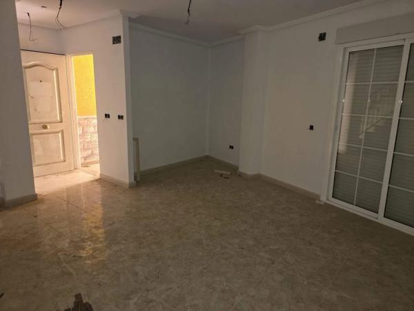 Chalet adosado en calle Familiar