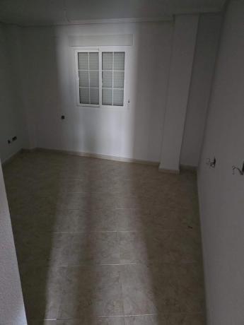 Chalet adosado en calle Familiar