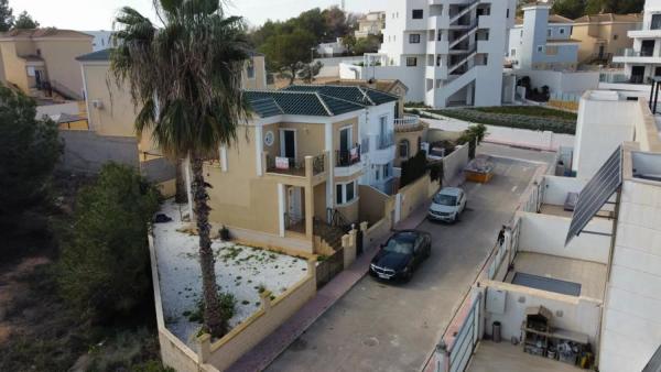 Chalet adosado en calle Guadalquivir