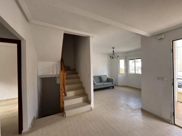 Chalet adosado en calle Guadalquivir