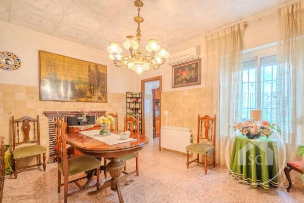 Casa independiente en calle Milagros Maestre Esteve