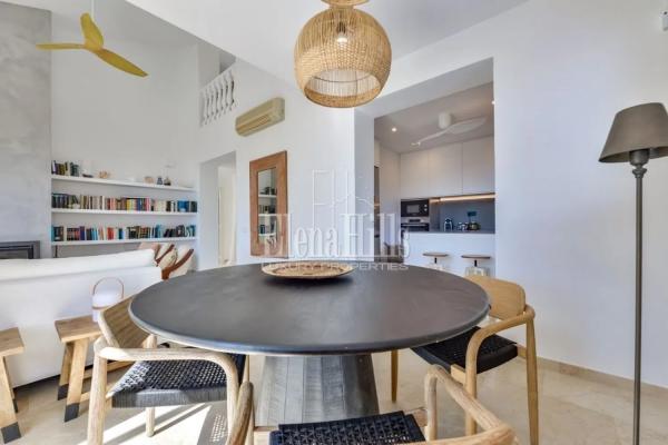 Casa independiente en calle Suecia, 68 --82