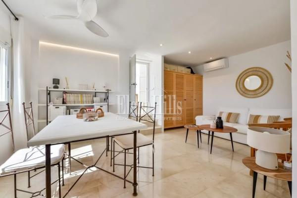 Casa independiente en calle Suecia, 68 --82