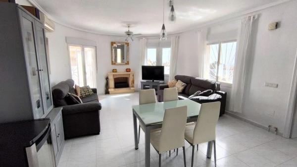 Casa independiente en calle Aeroport s/n