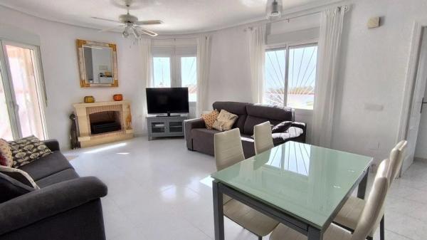 Casa independiente en calle Aeroport s/n