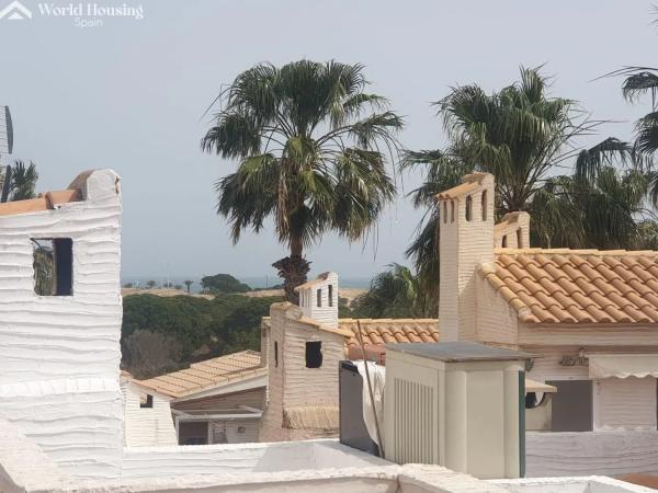 Casa independiente en avenida del Carabasí