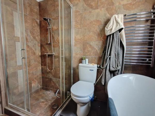 Casa independiente en calle Higuera, 3