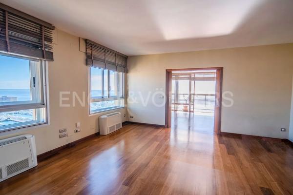 Piso en avenida del Doctor Gadea, 1