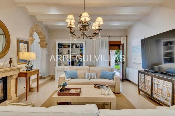 Casa independiente en camino de Santa Llúcia