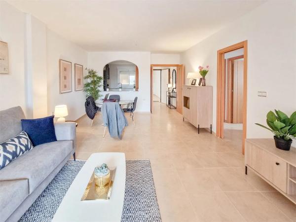 Casa independiente en calle Cabo Prior