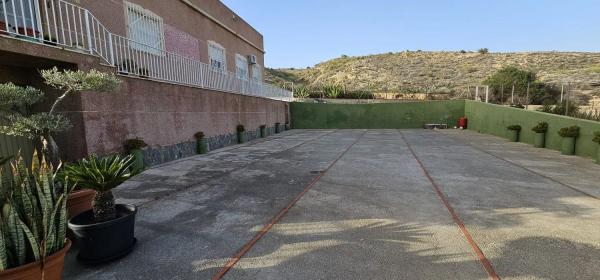 Casa independiente en camino del Dipòsits, 402